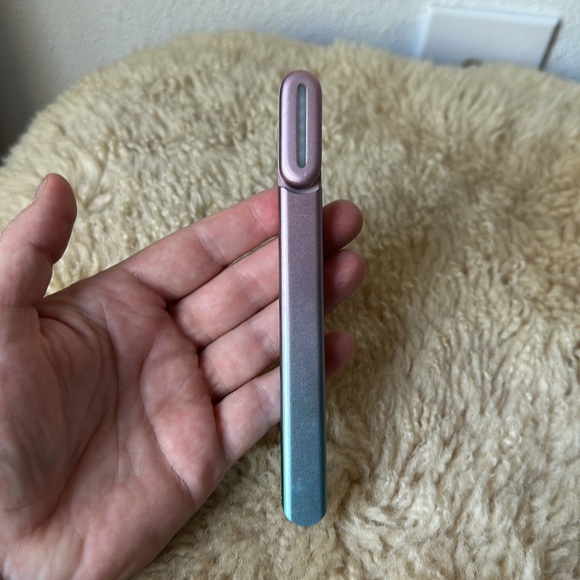 Solawave Red Light Face Wand Ombré - Picture 4 of 7